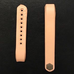 Fitbit- Pink Leather Alta Band